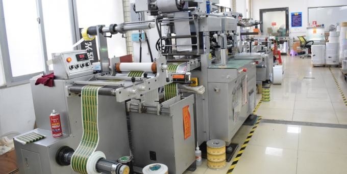 GUANGZHOU YM PACKAGE PRODUCTS CO.,LTD. производственная линия производителя