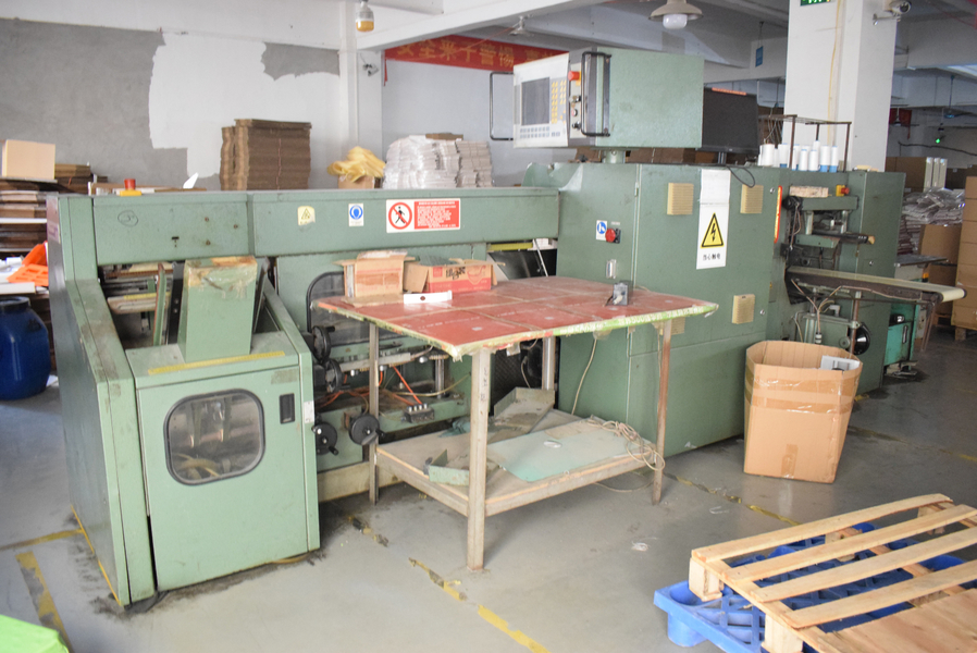 GUANGZHOU YM PACKAGE PRODUCTS CO.,LTD. производственная линия производителя